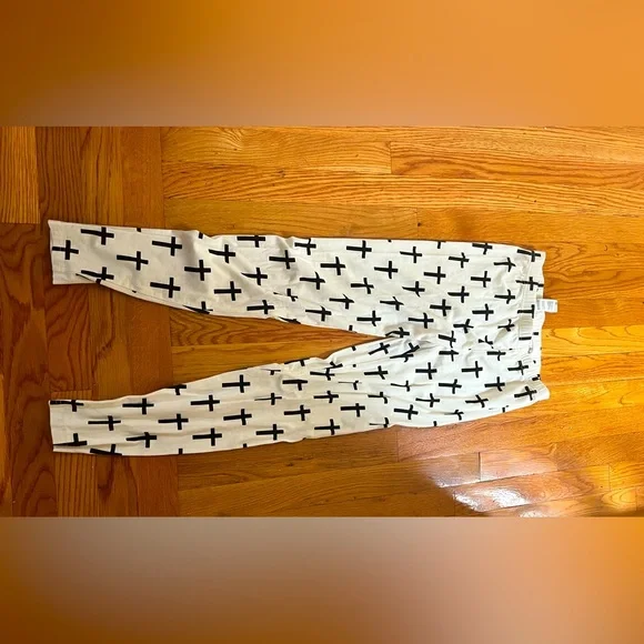 White leggings with cross design - Picture 1 of 1